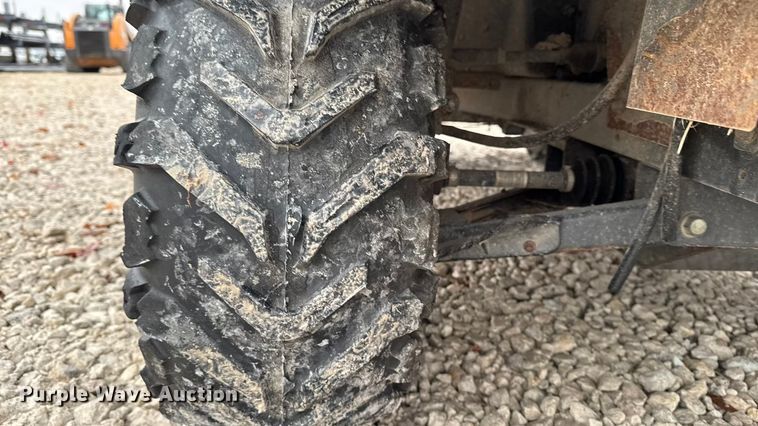 image for item EA2087 2010 Kubota RTV1100 utility vehicle