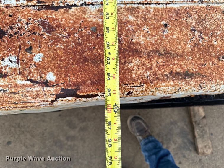 image for item EA2105 1994 Shop built utility trailer