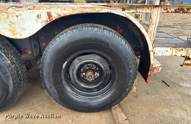 image for item EA2105 1994 Shop built utility trailer