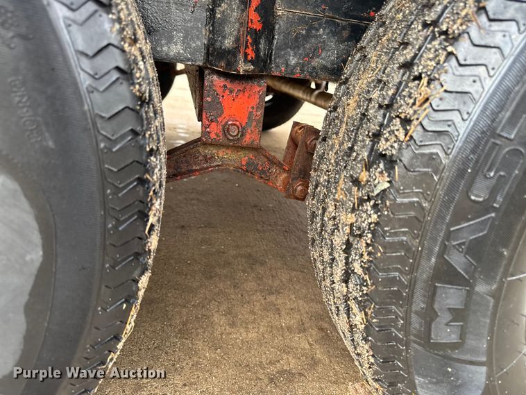 image for item EA2105 1994 Shop built utility trailer