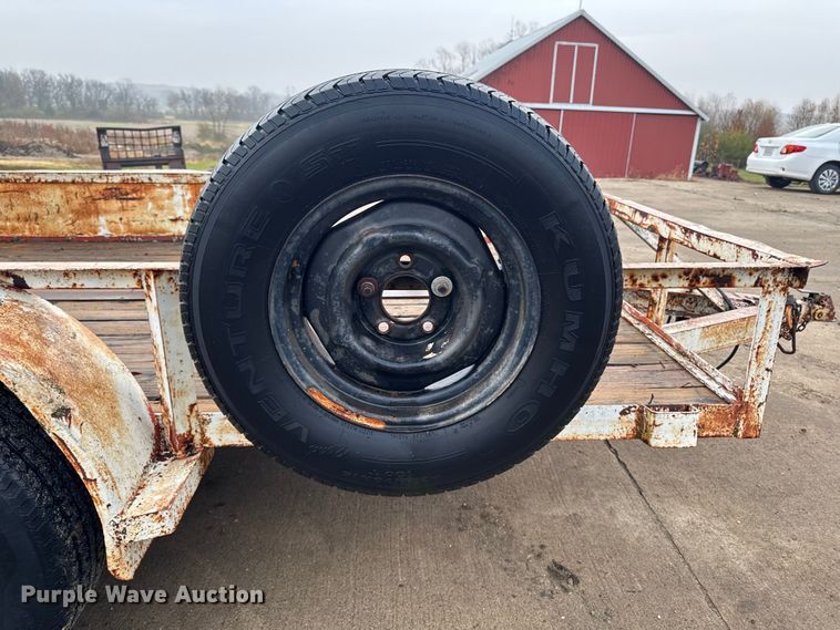 image for item EA2105 1994 Shop built utility trailer