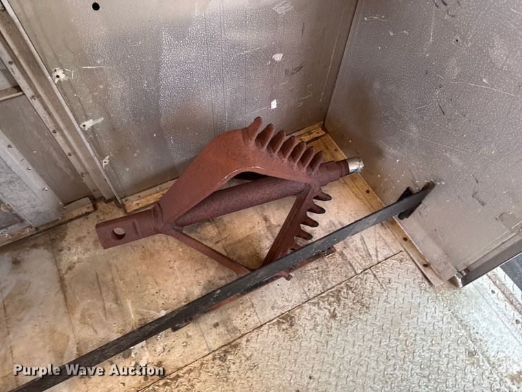 image for item EA2116 1994 Chevrolet delivery truck