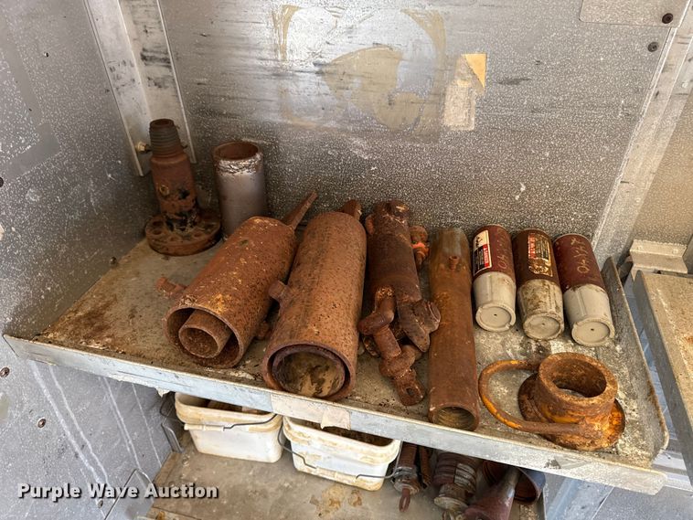 image for item EA2116 1994 Chevrolet delivery truck