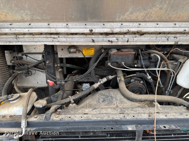 image for item EA2116 1994 Chevrolet delivery truck