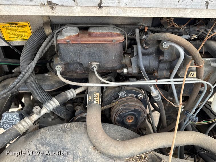 image for item EA2116 1994 Chevrolet delivery truck