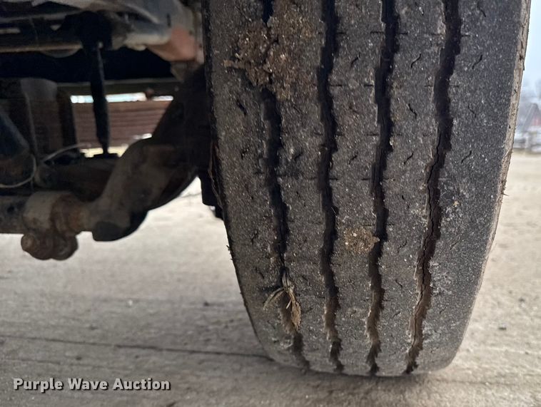 image for item EA2116 1994 Chevrolet delivery truck