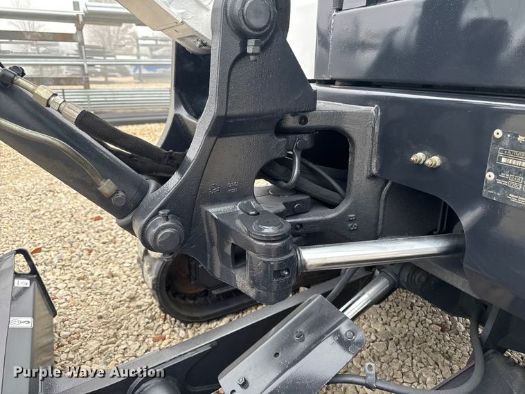 image for item EA2123 2016 Bobcat E35i mini excavator