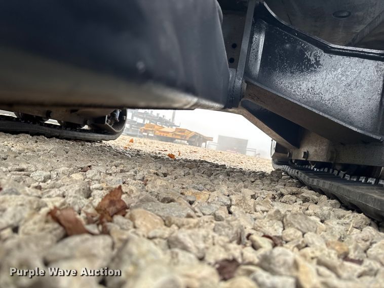 image for item EA2123 2016 Bobcat E35i mini excavator