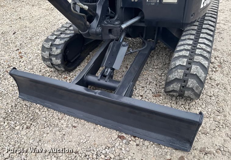 image for item EA2123 2016 Bobcat E35i mini excavator