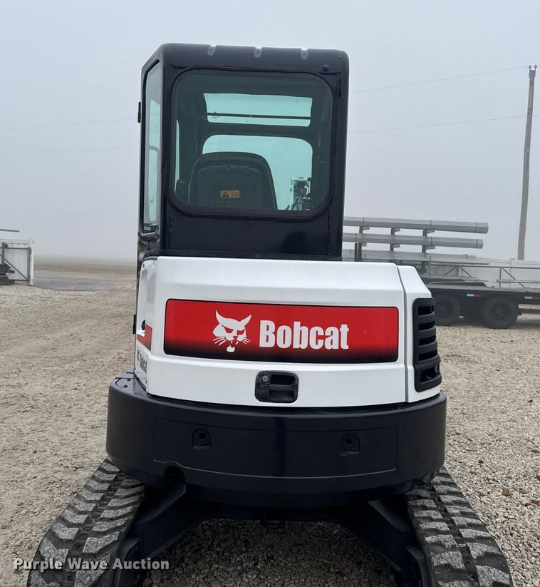image for item EA2123 2016 Bobcat E35i mini excavator