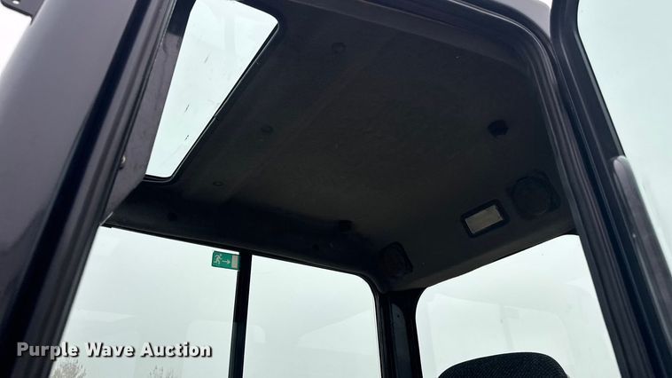 image for item EA2123 2016 Bobcat E35i mini excavator