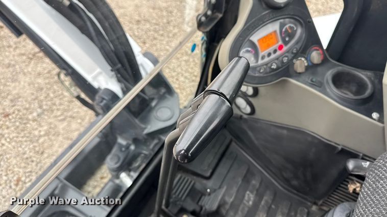 image for item EA2123 2016 Bobcat E35i mini excavator