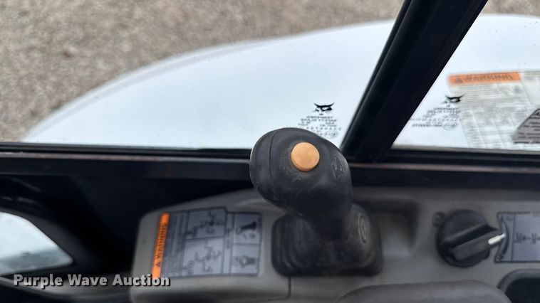 image for item EA2123 2016 Bobcat E35i mini excavator