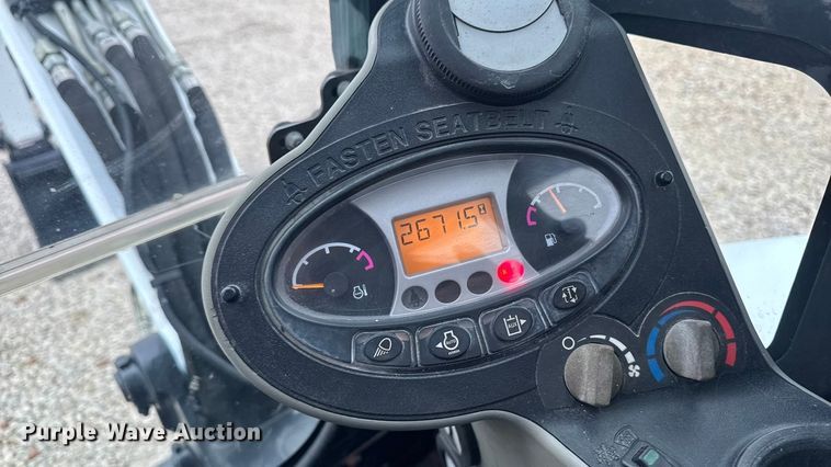 image for item EA2123 2016 Bobcat E35i mini excavator