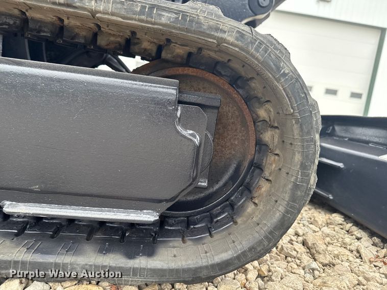 image for item EA2123 2016 Bobcat E35i mini excavator