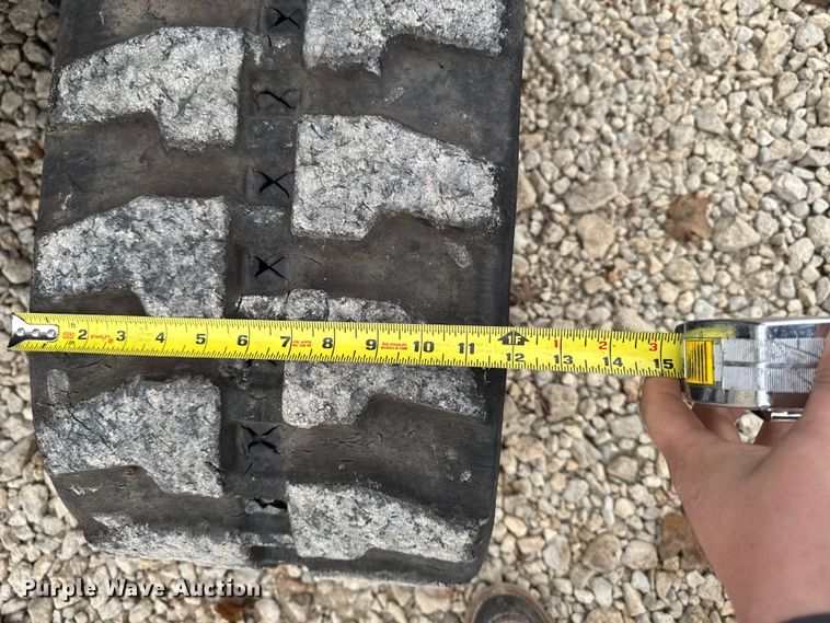 image for item EA2123 2016 Bobcat E35i mini excavator