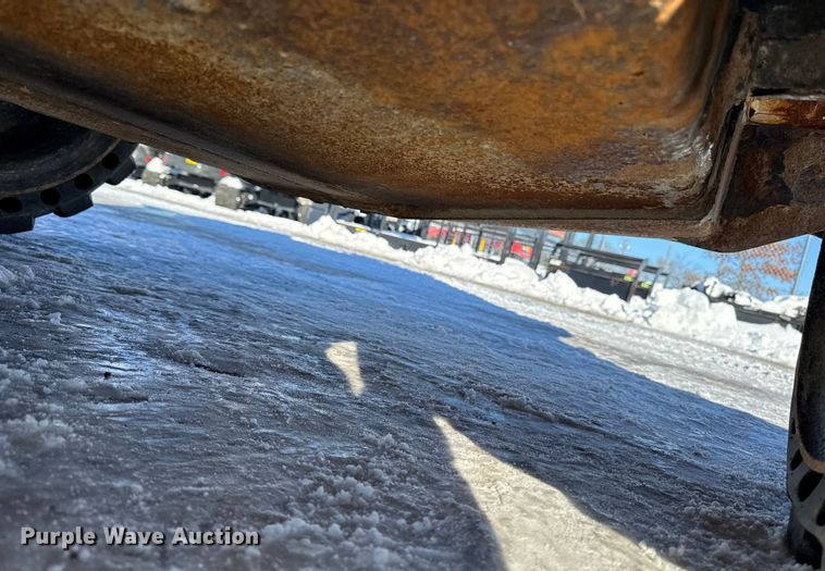 image for item EA2138 2014 Bobcat S530 skid steer loader