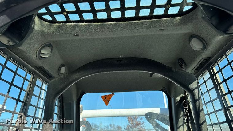 image for item EA2138 2014 Bobcat S530 skid steer loader