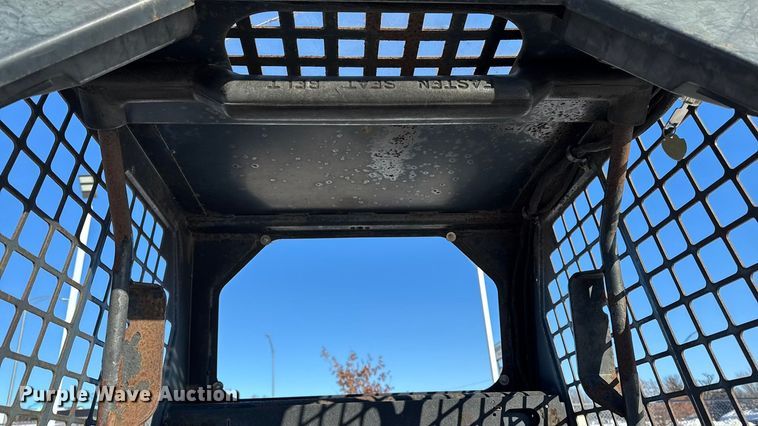 image for item EA2139 1998 Bobcat 863 skid steer loader