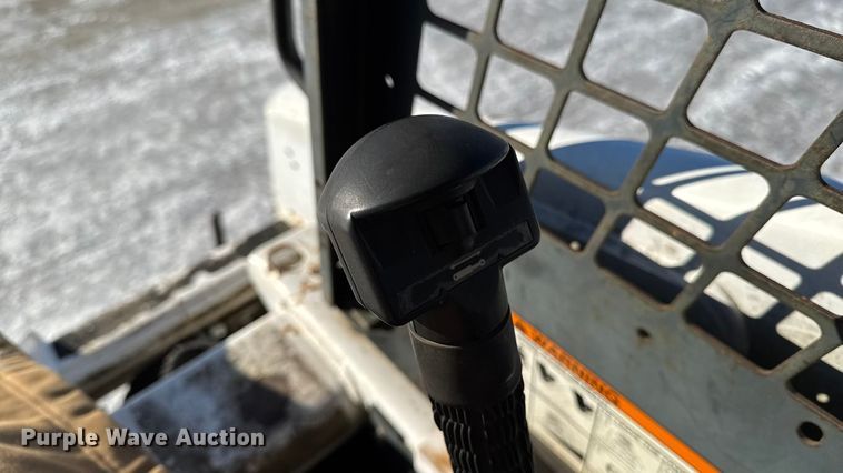 image for item EA2139 1998 Bobcat 863 skid steer loader