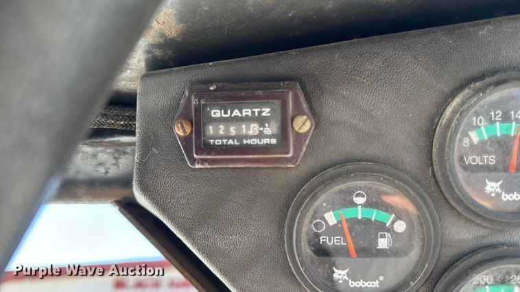 image for item EA2139 1998 Bobcat 863 skid steer loader