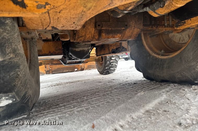 image for item EA2140 2001 Case 580 Super M backhoe