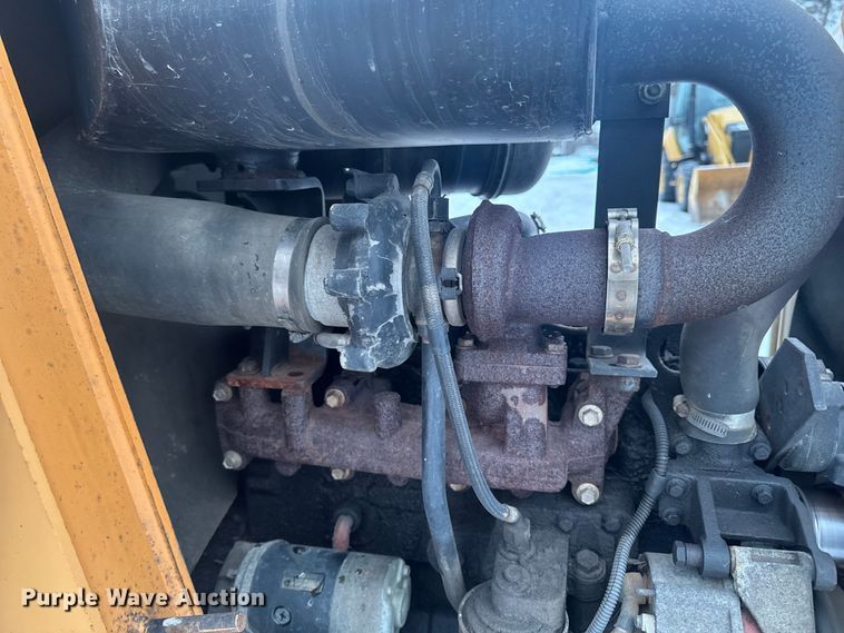 image for item EA2140 2001 Case 580 Super M backhoe