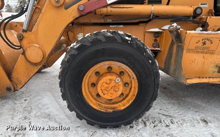 image for item EA2140 2001 Case 580 Super M backhoe