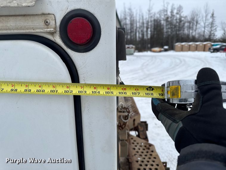 image for item EA2143 2003 Ford F450 Super Duty utility / service truck