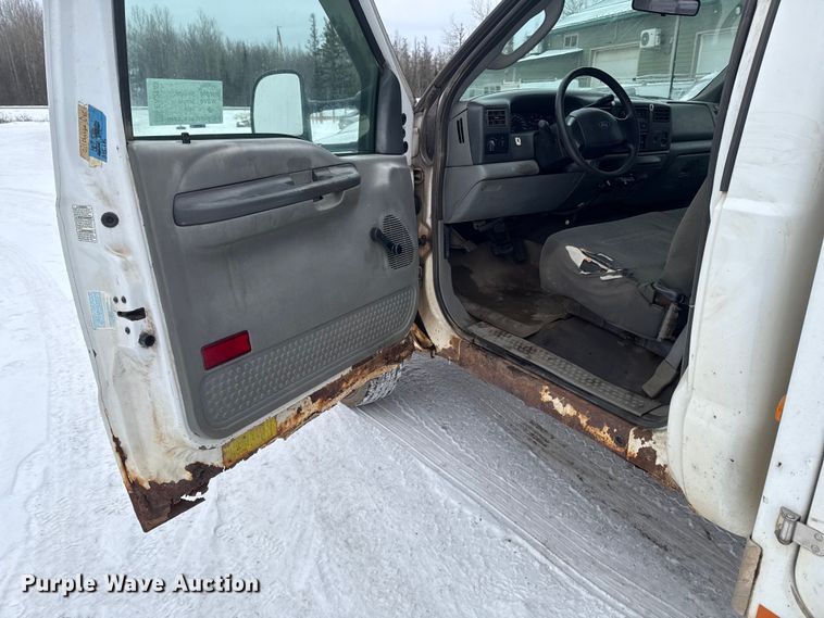 image for item EA2143 2003 Ford F450 Super Duty utility / service truck