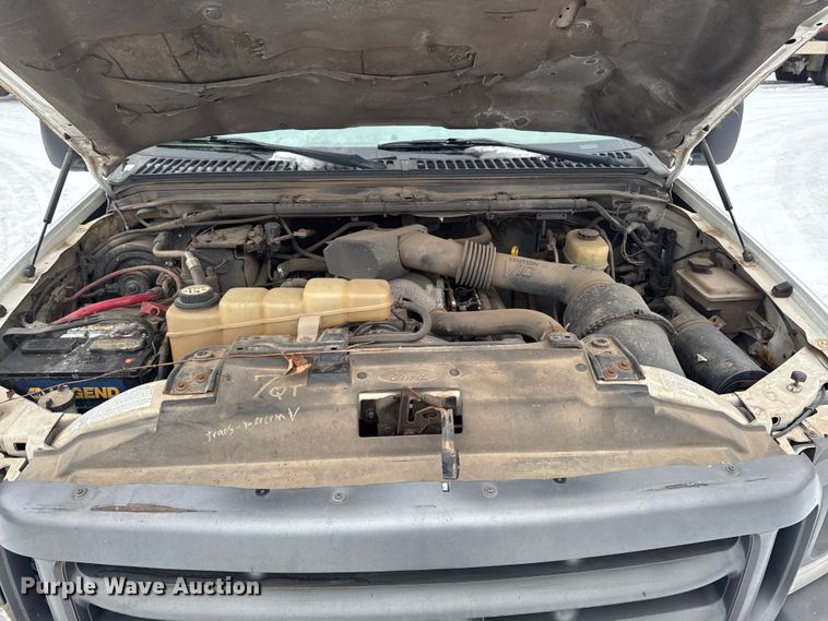 image for item EA2143 2003 Ford F450 Super Duty utility / service truck