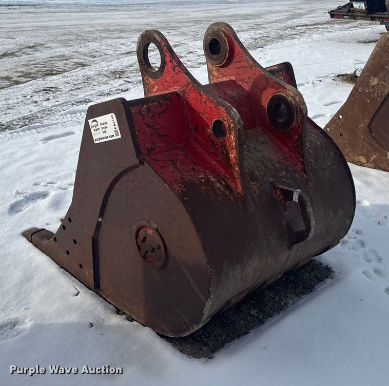 image for item EA2145 Excavator bucket