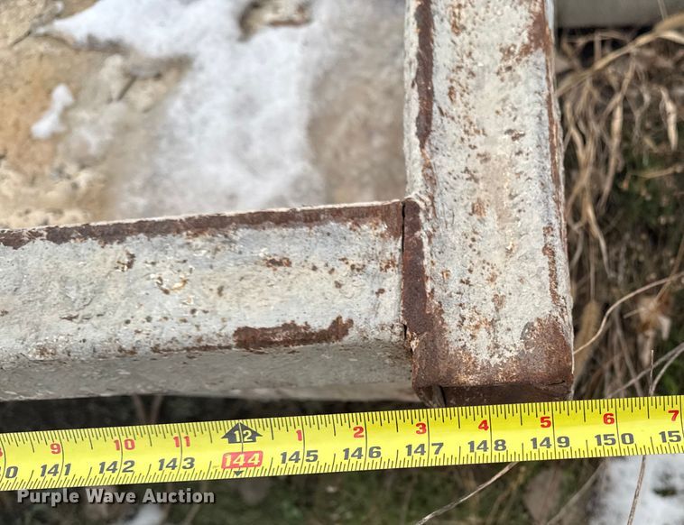 image for item EA2148 Roll-off washout box