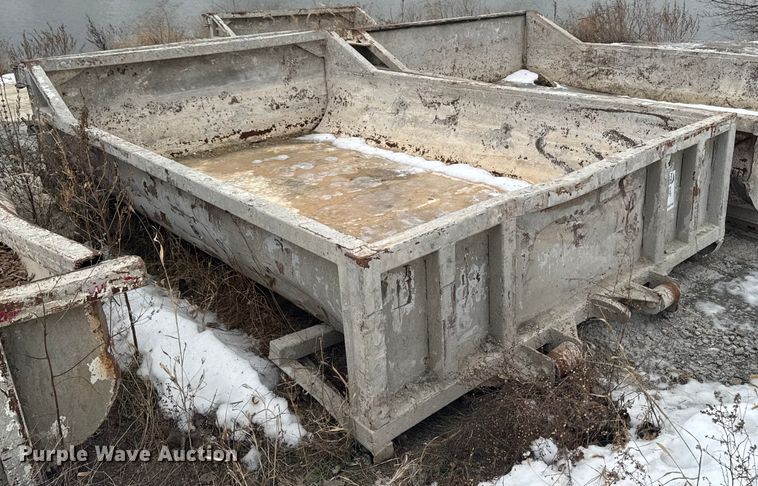 image for item EA2149 Roll-off washout box