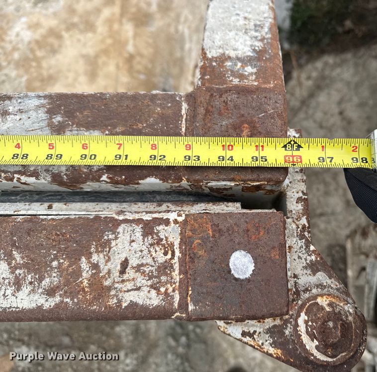 image for item EA2149 Roll-off washout box