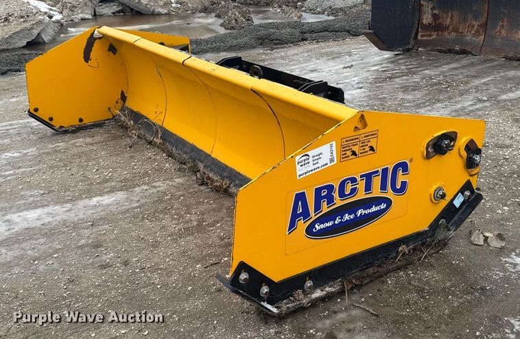 image for item EA2152 Arctic 10.5 LD skid steer snow pusher