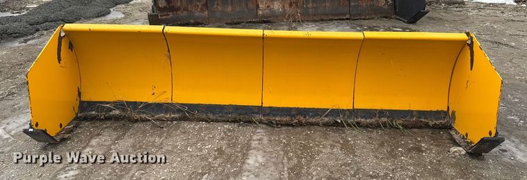 image for item EA2152 Arctic 10.5 LD skid steer snow pusher