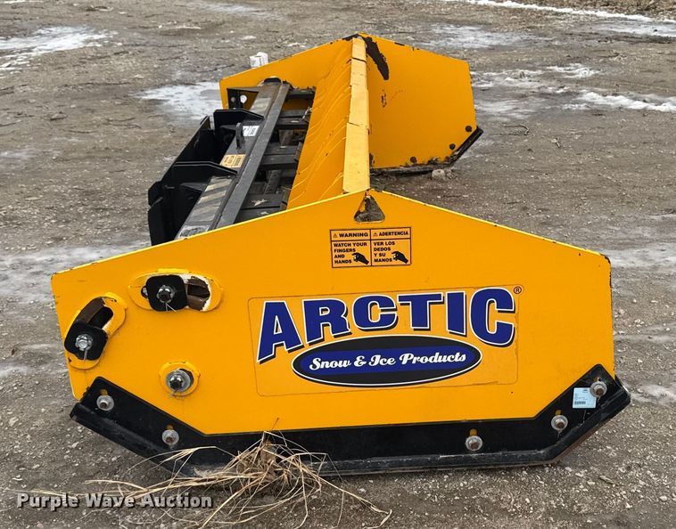 image for item EA2152 Arctic 10.5 LD skid steer snow pusher