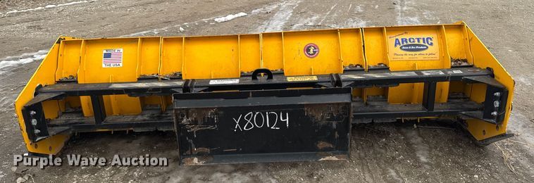 image for item EA2152 Arctic 10.5 LD skid steer snow pusher