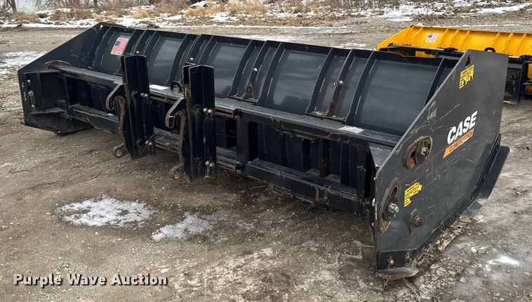 image for item EA2153 2017 CNH 48026417 wheel loader snow pusher