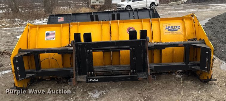 image for item EA2154 Arctic 11.5 HD wheel loader snow pusher