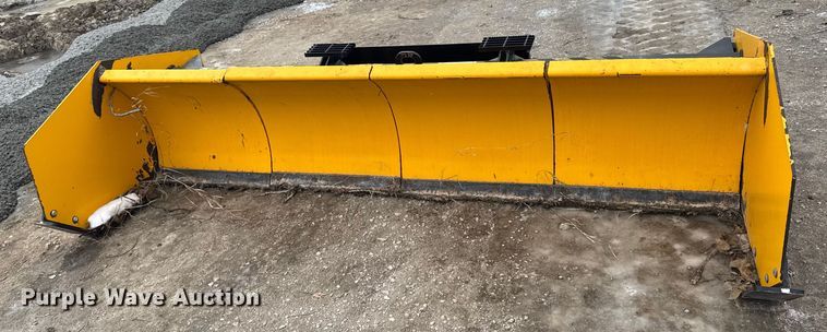 image for item EA2155 Arctic 10.5 LD skid steer snow pusher