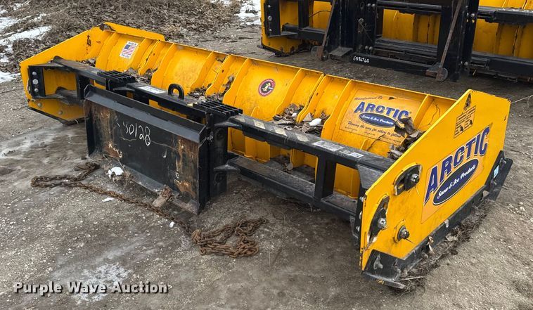 image for item EA2155 Arctic 10.5 LD skid steer snow pusher
