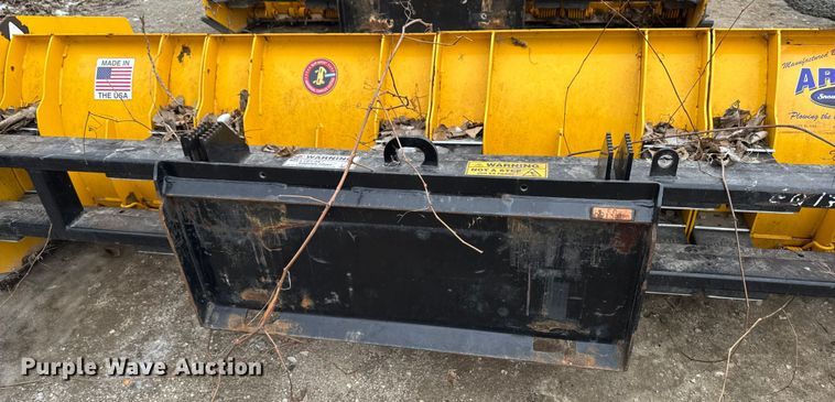 image for item EA2156 Arctic 10.5 LD skid steer snow pusher