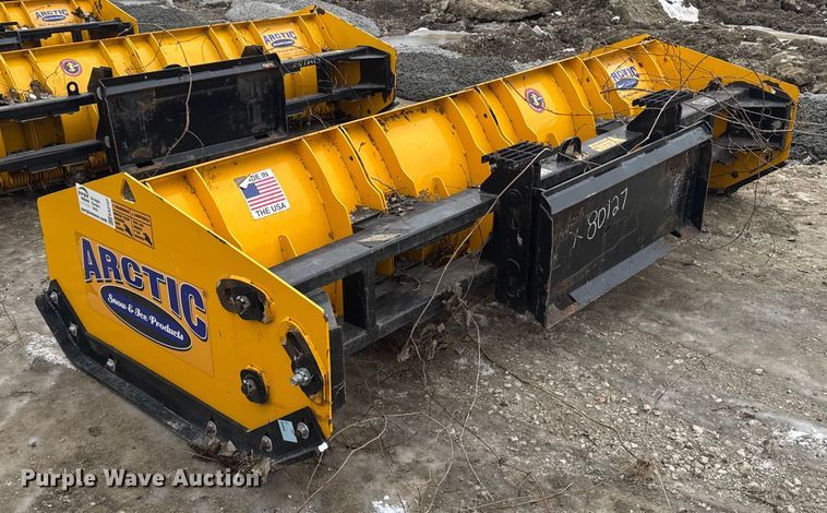 image for item EA2157 Arctic 10.5 LD skid steer snow pusher