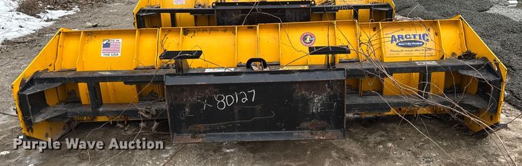 image for item EA2157 Arctic 10.5 LD skid steer snow pusher