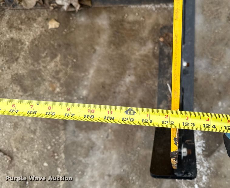 image for item EA2157 Arctic 10.5 LD skid steer snow pusher