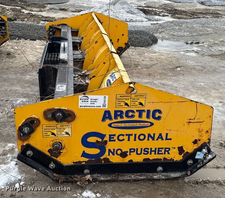 image for item EA2158 Arctic 10.5 LD skid steer snow pusher