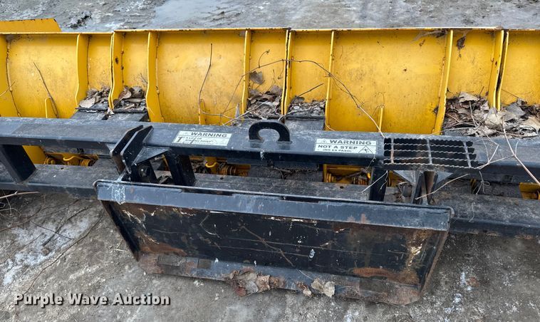 image for item EA2158 Arctic 10.5 LD skid steer snow pusher