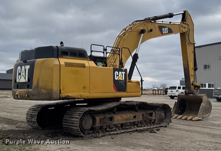 image for item EA2159 2015 Caterpillar 349FL excavator